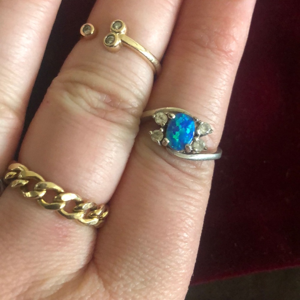 Opal ring